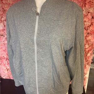 Bloomingdale’s Now Gray Zip Up sweater XL